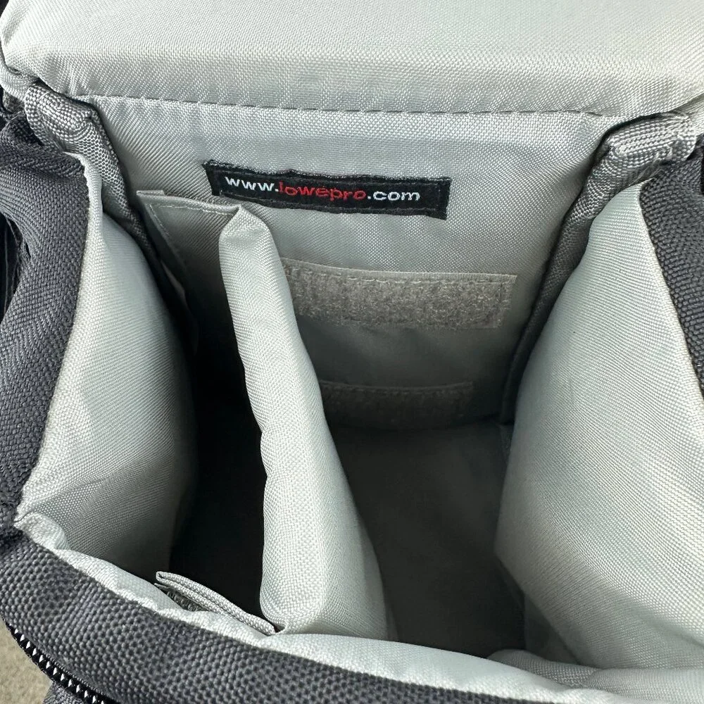 Lowepro EX 120 camera bag (Bundle Eligible)